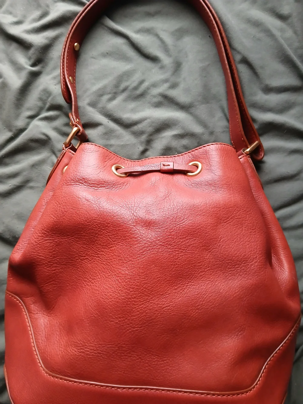 Marc by Marc Jacobs Red Leather Drawstring Shoulder Bag